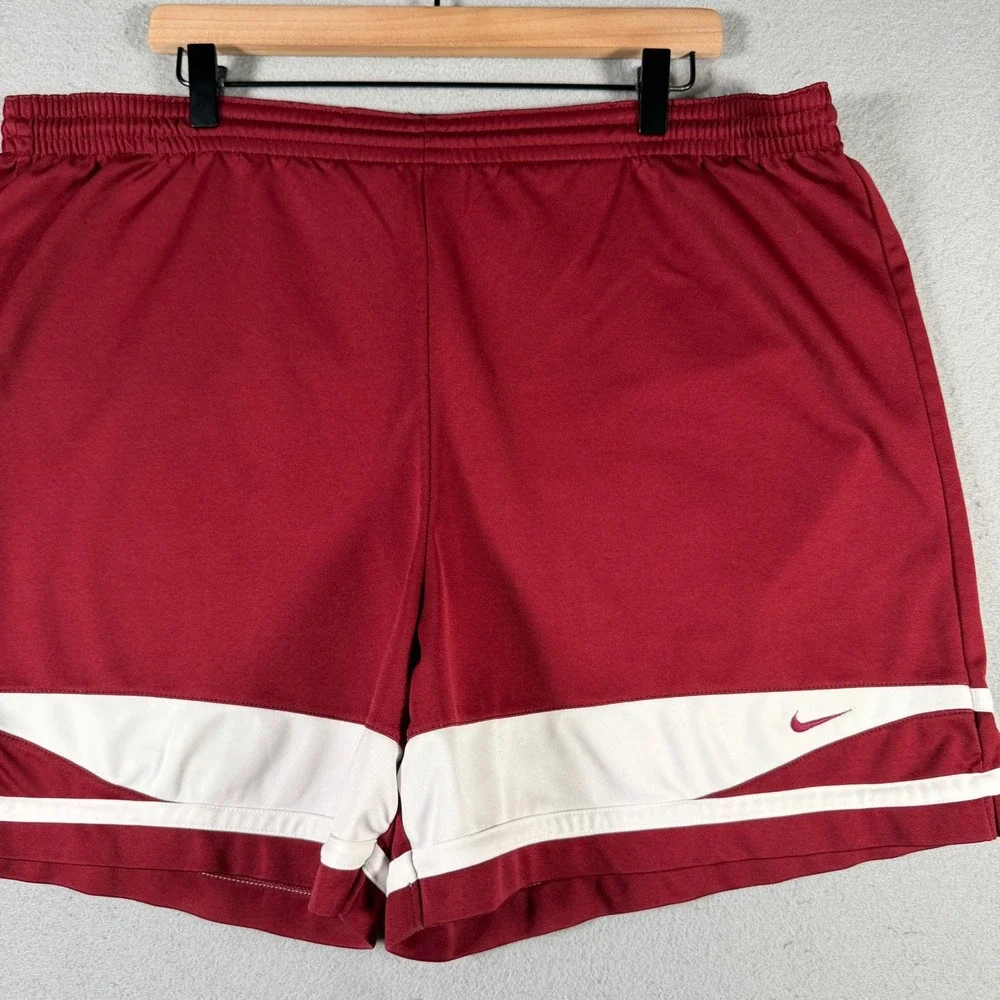 Vintage Nike Men XL Athletic Basketball Shorts Maroon White Swoosh Elastic Waist